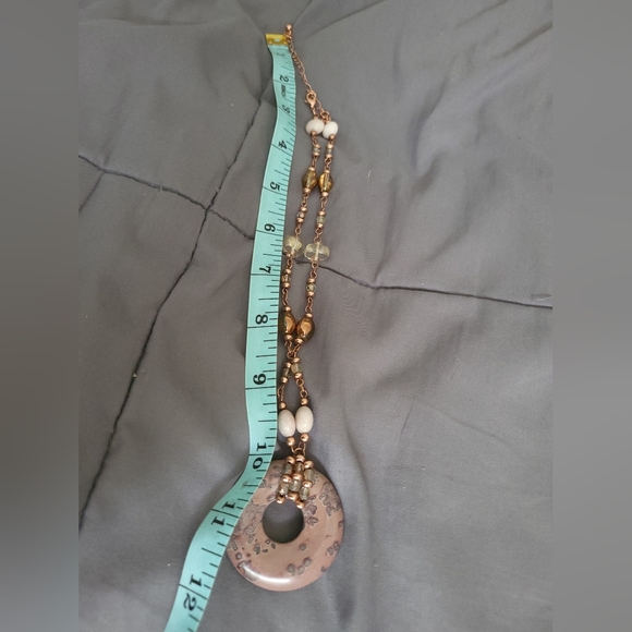 Lia Sophia | NWOT Pretty Boho Circle Stone Pendant Bronze Tone Beaded Necklace - Picture 7 of 7